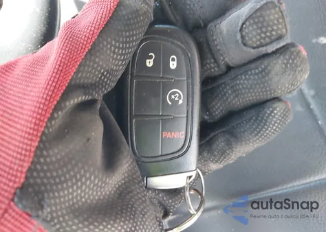 2016 Jeep Cherokee Limited из США, поврежденный, VIN 1C4PJLDB9GW320207